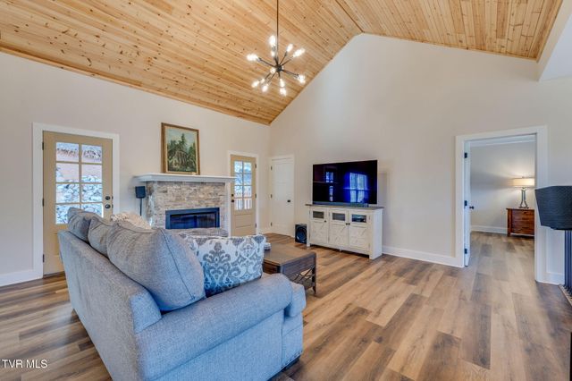 4724 Sterling Lane, Kingsport, TN 37664