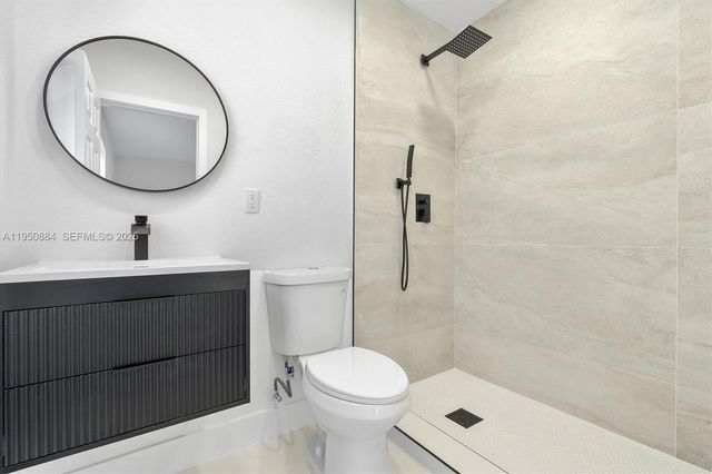 1950 NW 57th St, Miami, FL 33142