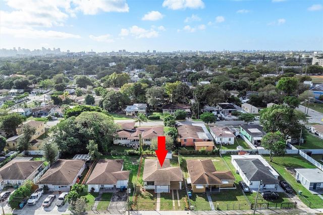 1950 NW 57th St, Miami, FL 33142