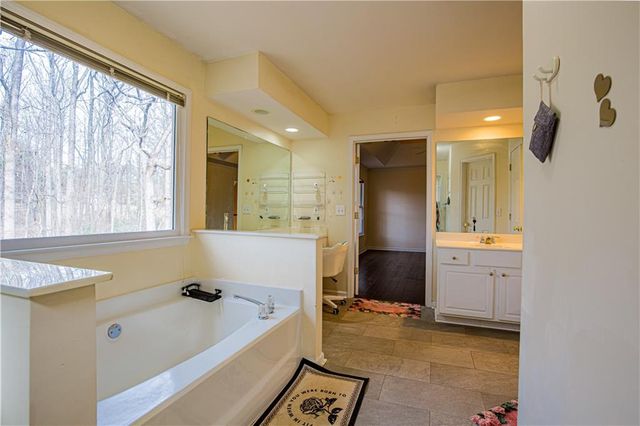 1847 Lake Ridge Terrace, Lawrenceville, GA 30043