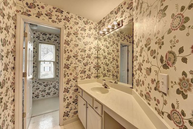 1847 Lake Ridge Terrace, Lawrenceville, GA 30043