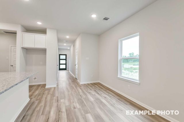 229 E Canopy Crossing Circle, Conroe, TX 77301
