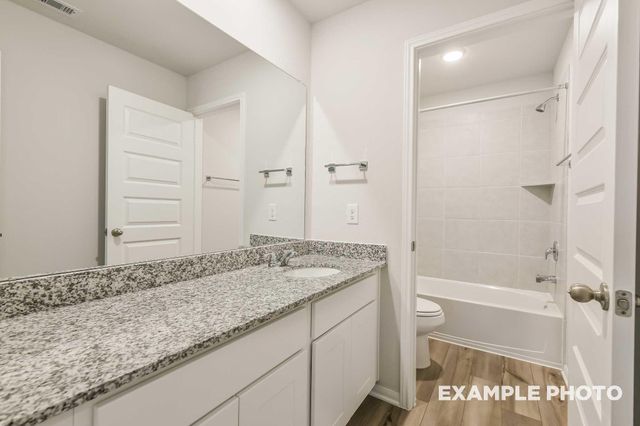 229 E Canopy Crossing Circle, Conroe, TX 77301