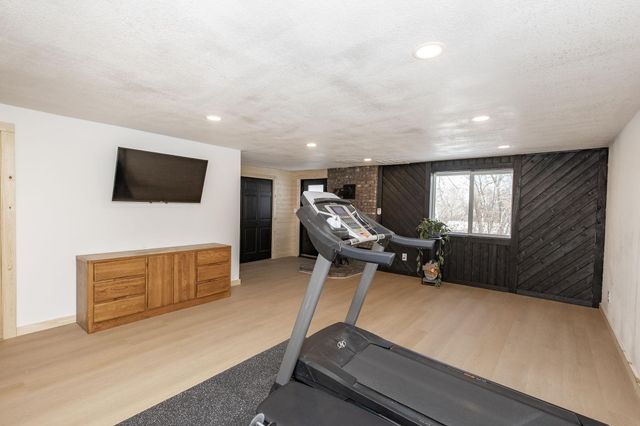 41888 Bur Oak Hills Loop, Pelican Rapids, MN 56572