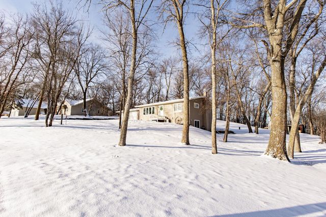 41888 Bur Oak Hills Loop, Pelican Rapids, MN 56572