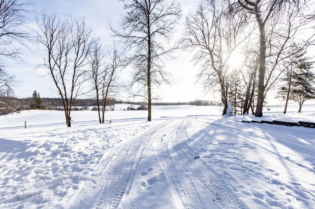 41888 Bur Oak Hills Loop, Pelican Rapids, MN 56572