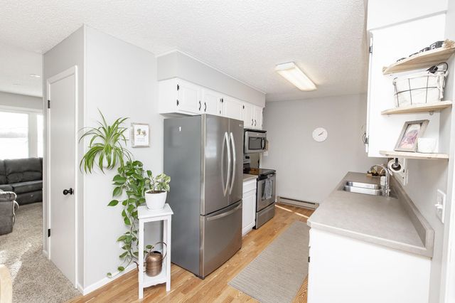 41888 Bur Oak Hills Loop, Pelican Rapids, MN 56572