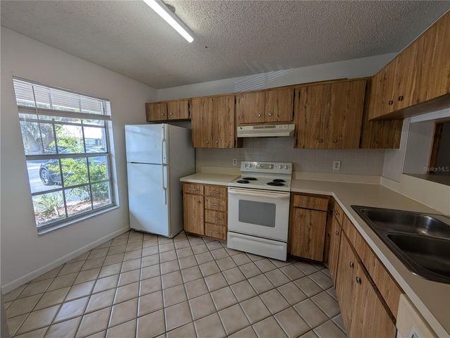 1130 DOVER COURT, Safety Harbor, FL 34695