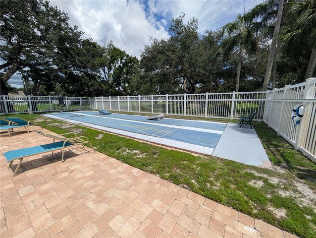 1130 DOVER COURT, Safety Harbor, FL 34695