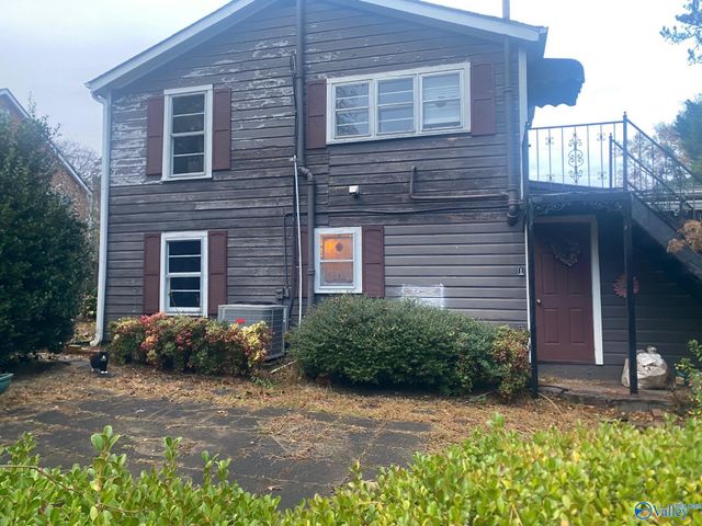 2103 Richardson Street, Guntersville, AL 35976