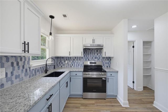 517 Munster Avenue, Greensboro, NC 27406