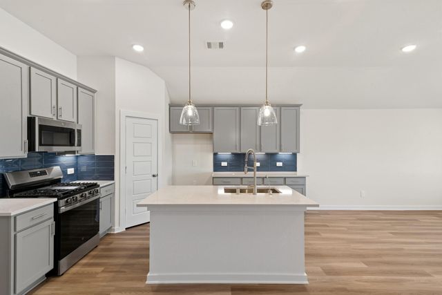 770 Falling Cave Drive, Willis, TX 77378