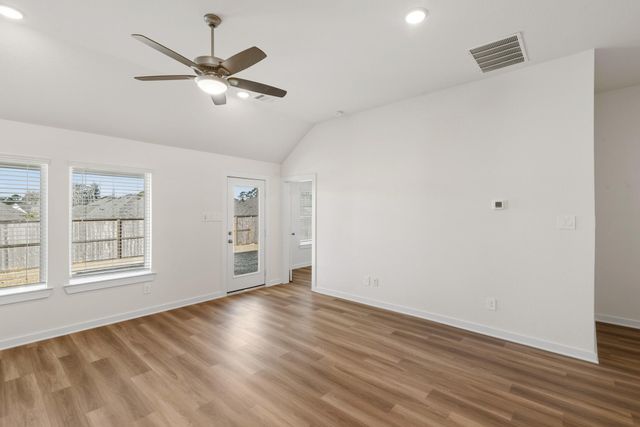 770 Falling Cave Drive, Willis, TX 77378