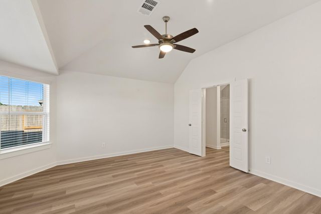 770 Falling Cave Drive, Willis, TX 77378