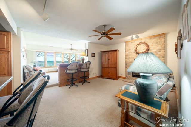 8591 Hidden Trail, Orleans, MI 48865