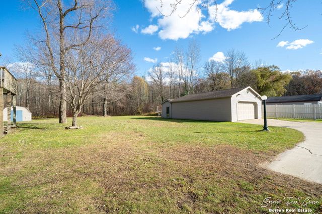 8591 Hidden Trail, Orleans, MI 48865