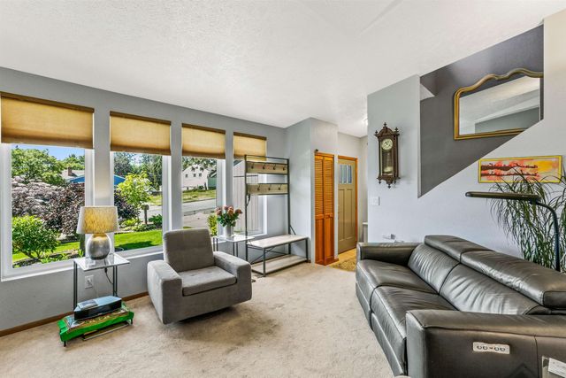 4225 E 29th Ave, Spokane, WA 99223