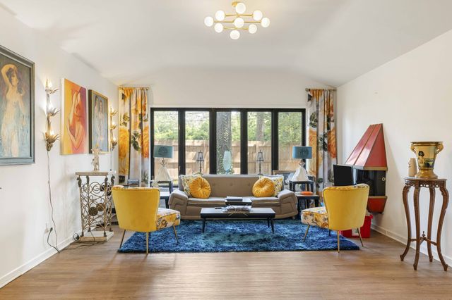 512 Westwood Dr, Tullahoma, TN 37388