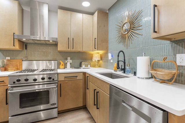 512 Westwood Dr, Tullahoma, TN 37388