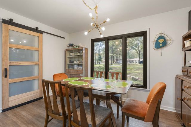 512 Westwood Dr, Tullahoma, TN 37388