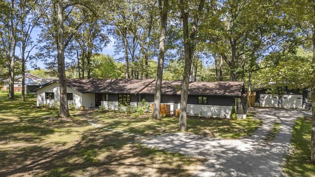 512 Westwood Dr, Tullahoma, TN 37388