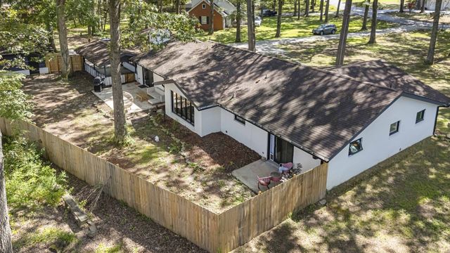 512 Westwood Dr, Tullahoma, TN 37388