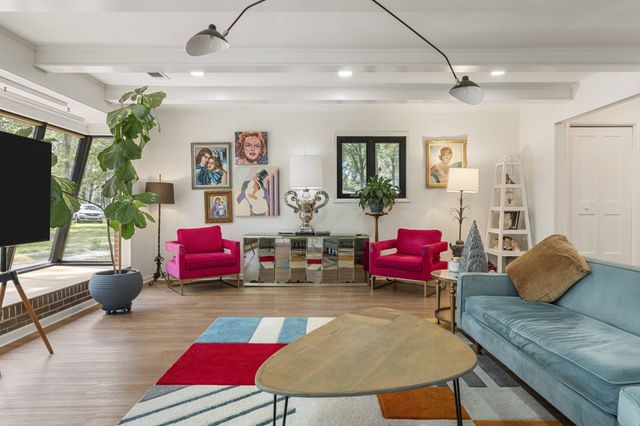 512 Westwood Dr, Tullahoma, TN 37388