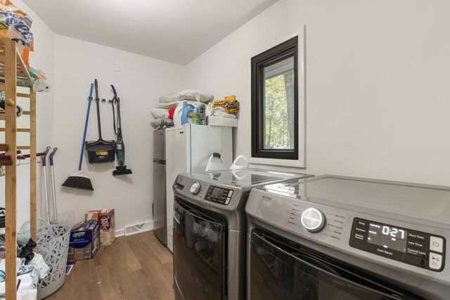 512 Westwood Dr, Tullahoma, TN 37388