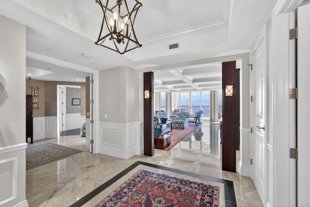 2700 N Ocean Drive 1401a, Riviera Beach, FL 33404