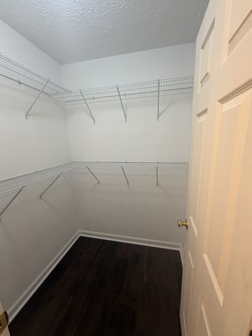 301 Summer Dr, Smyrna, TN 37167