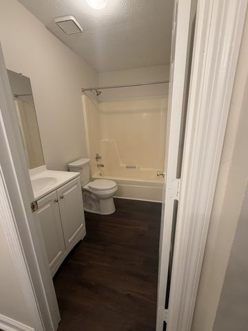 301 Summer Dr, Smyrna, TN 37167