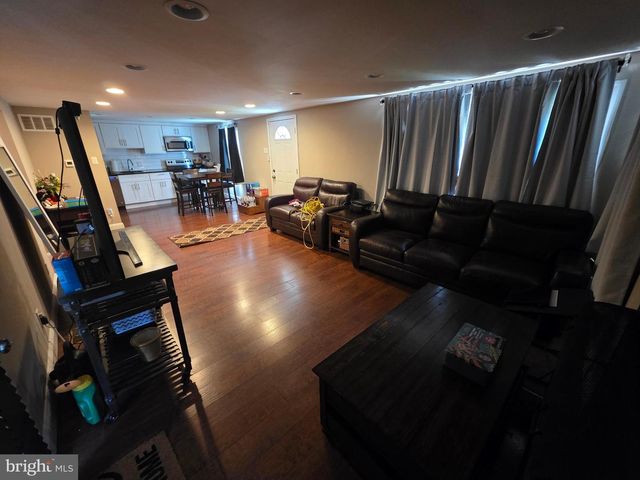 238 CHELSEA AVE, Glenside, PA 19038