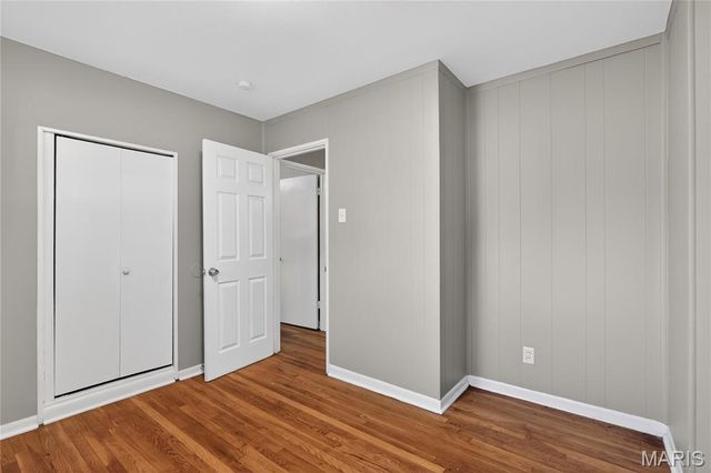 9866 Lawnview Drive, St Louis, MO 63136
