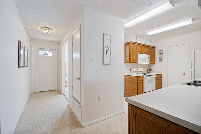 1728 Roundrock Trail, Mesquite, TX 75149