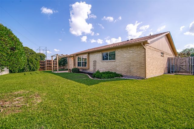 1728 Roundrock Trail, Mesquite, TX 75149