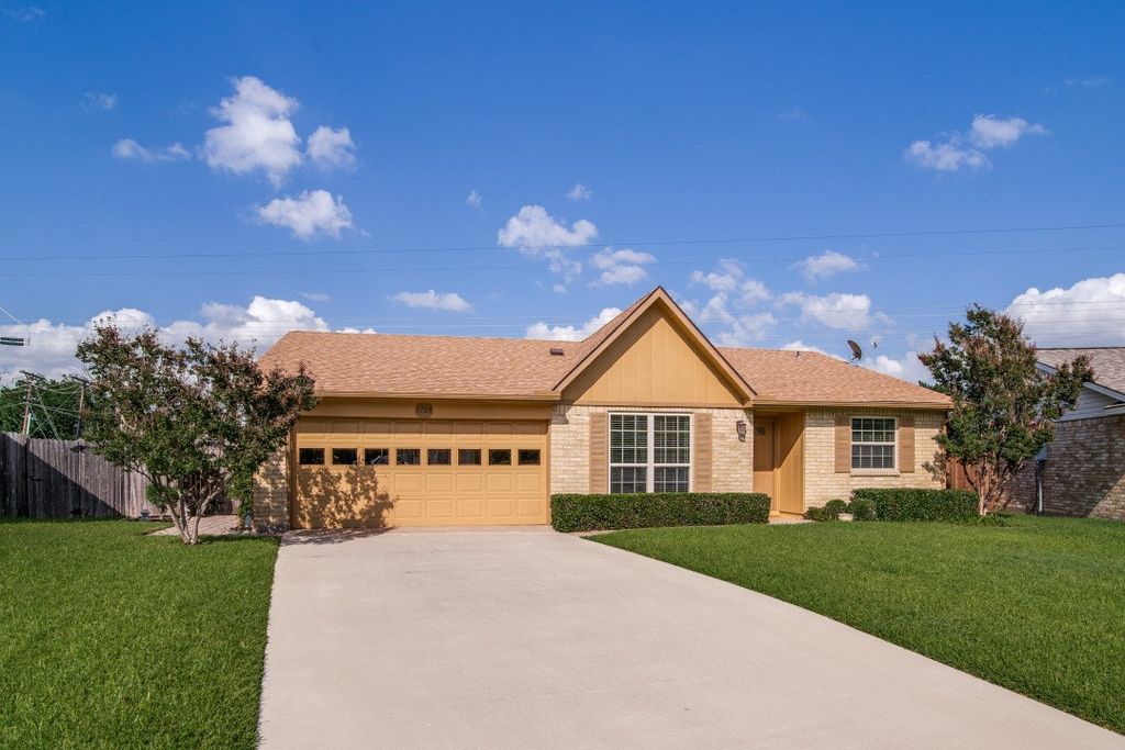 1728 Roundrock Trail, Mesquite, TX 75149