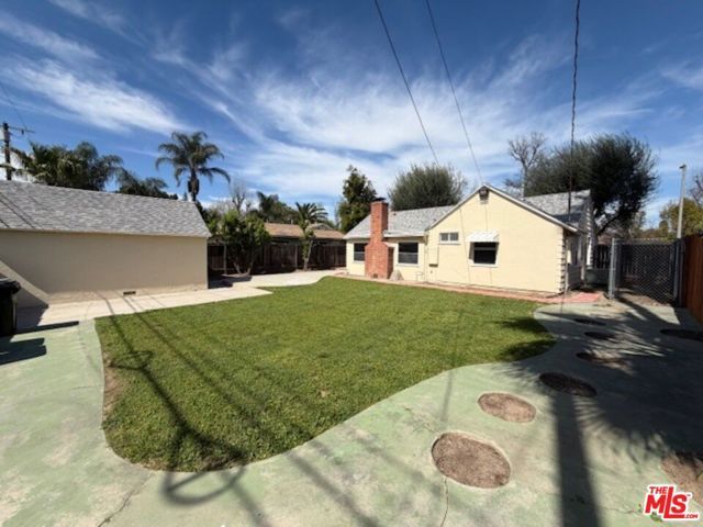 17400 Cantlay Street, Van Nuys (los Angeles), CA 91406