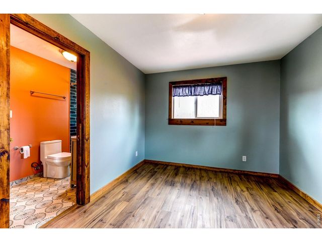 146 Selkirk Ln, Jefferson, CO 80456