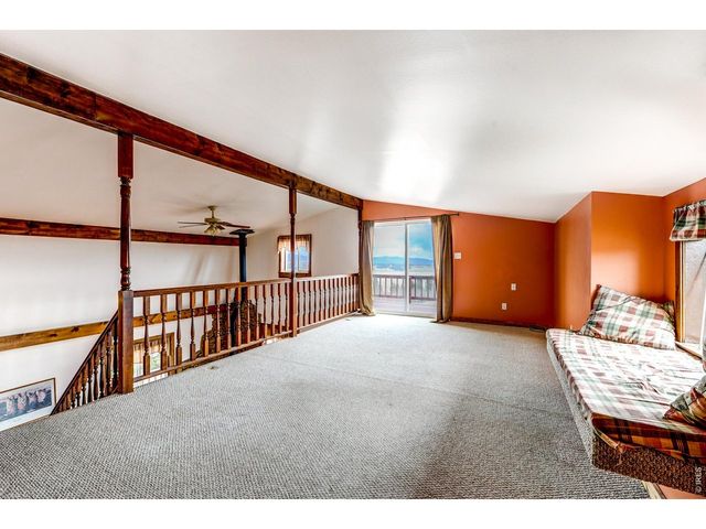 146 Selkirk Ln, Jefferson, CO 80456