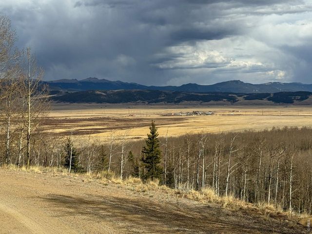 146 Selkirk Ln, Jefferson, CO 80456