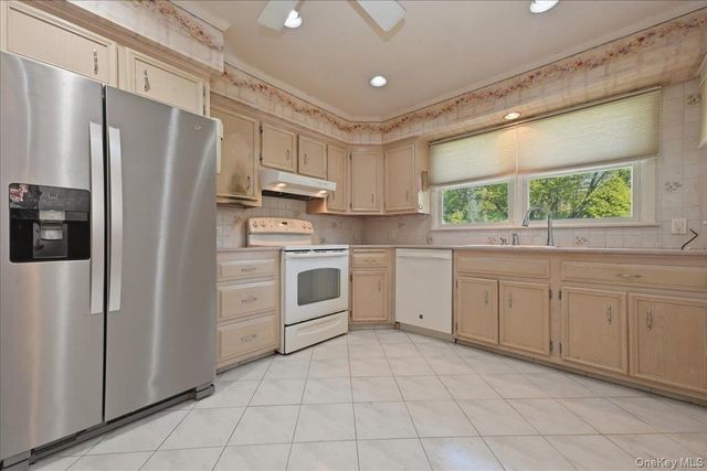 672 Westbury Avenue, Westbury, NY 11590