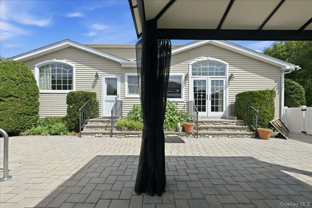 672 Westbury Avenue, Westbury, NY 11590