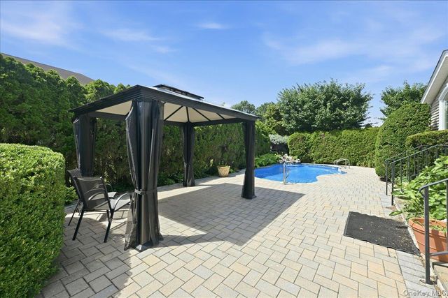 672 Westbury Avenue, Westbury, NY 11590