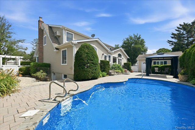 672 Westbury Avenue, Westbury, NY 11590