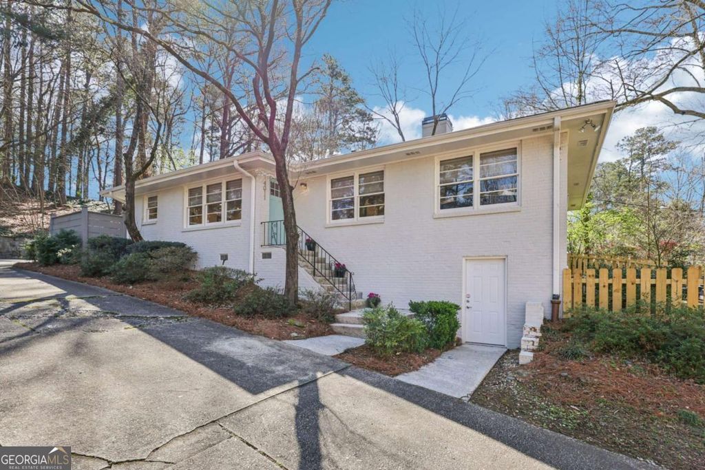 4011 Arden Way NE, Atlanta, GA 30342