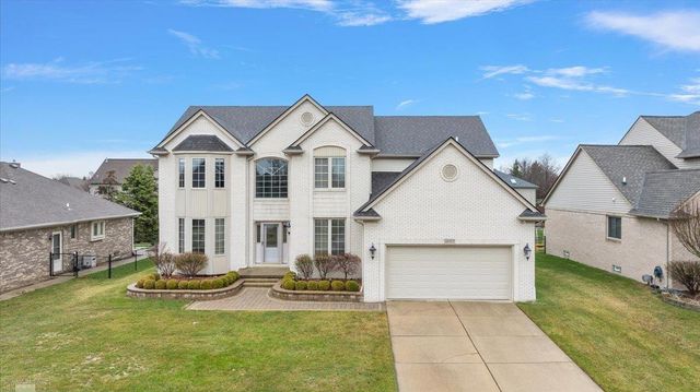 49312 Walnut Creek Drive, Macomb Twp, MI 48044
