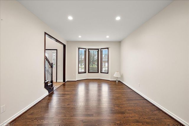 49312 Walnut Creek Drive, Macomb Twp, MI 48044