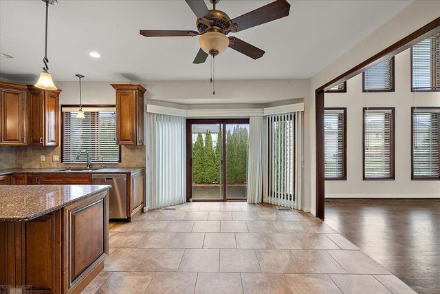 49312 Walnut Creek Drive, Macomb Twp, MI 48044