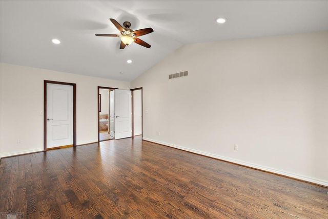 49312 Walnut Creek Drive, Macomb Twp, MI 48044