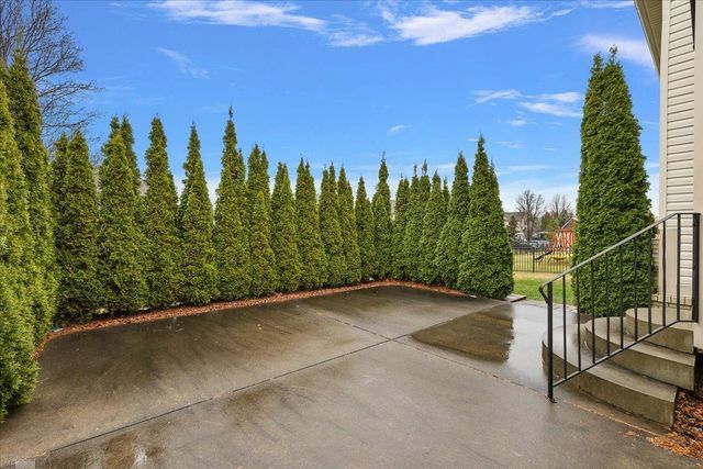 49312 Walnut Creek Drive, Macomb Twp, MI 48044